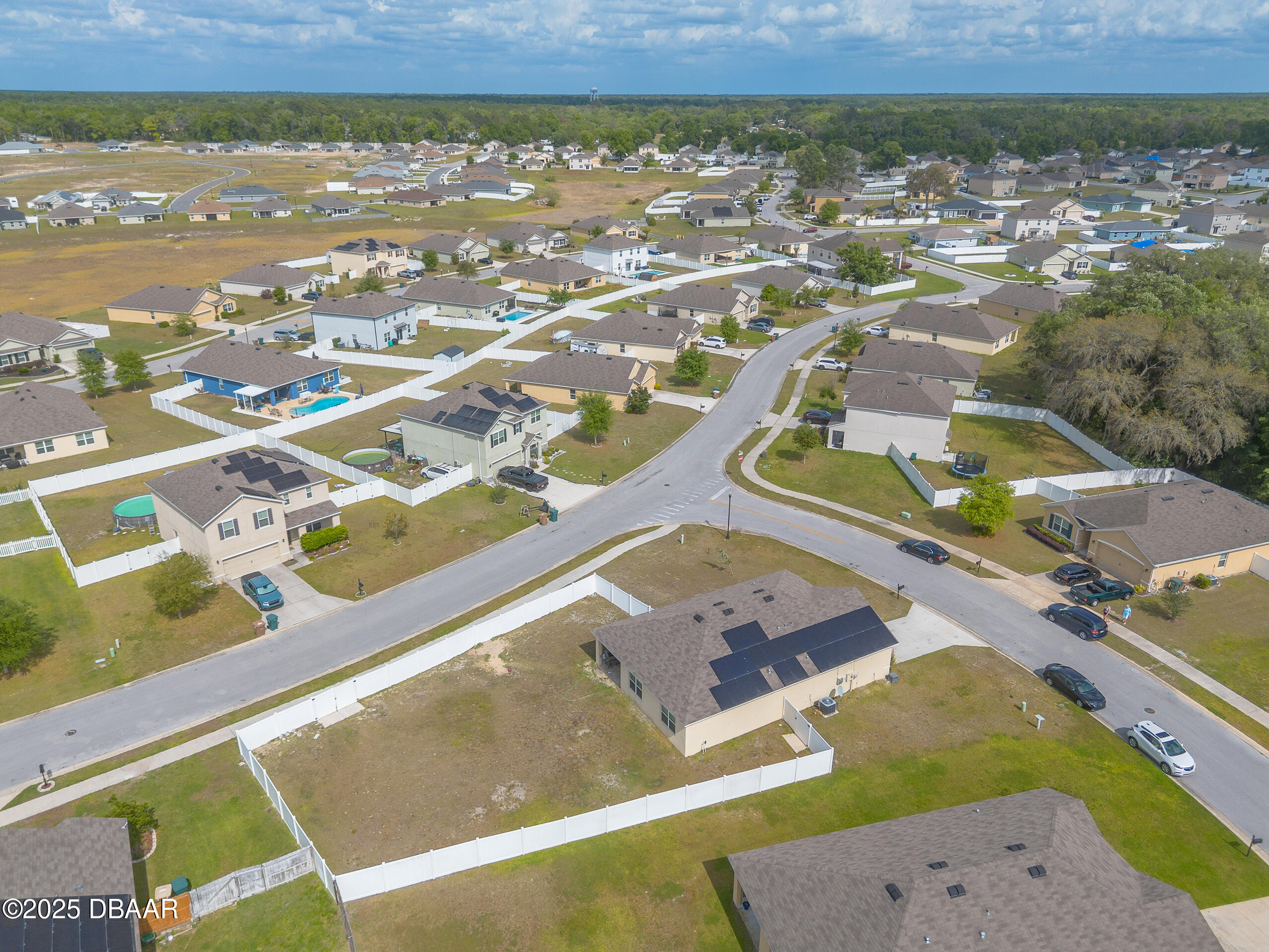 4273 NE 29th Place