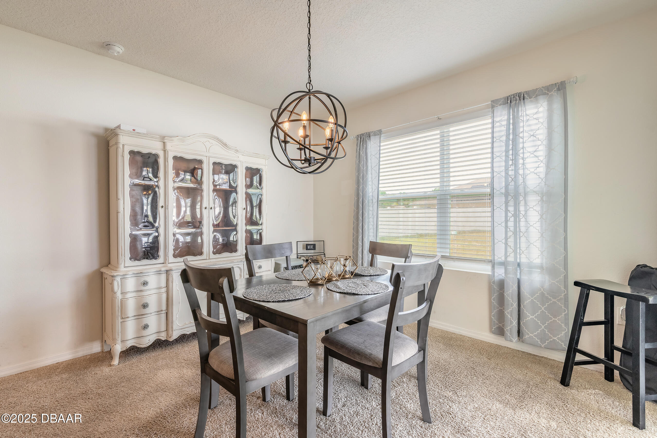 4273 NE 29th Place