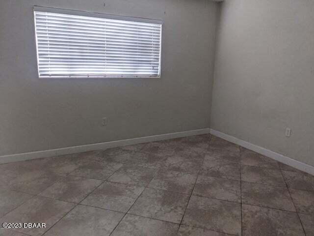 102 S Peninsula Drive 105