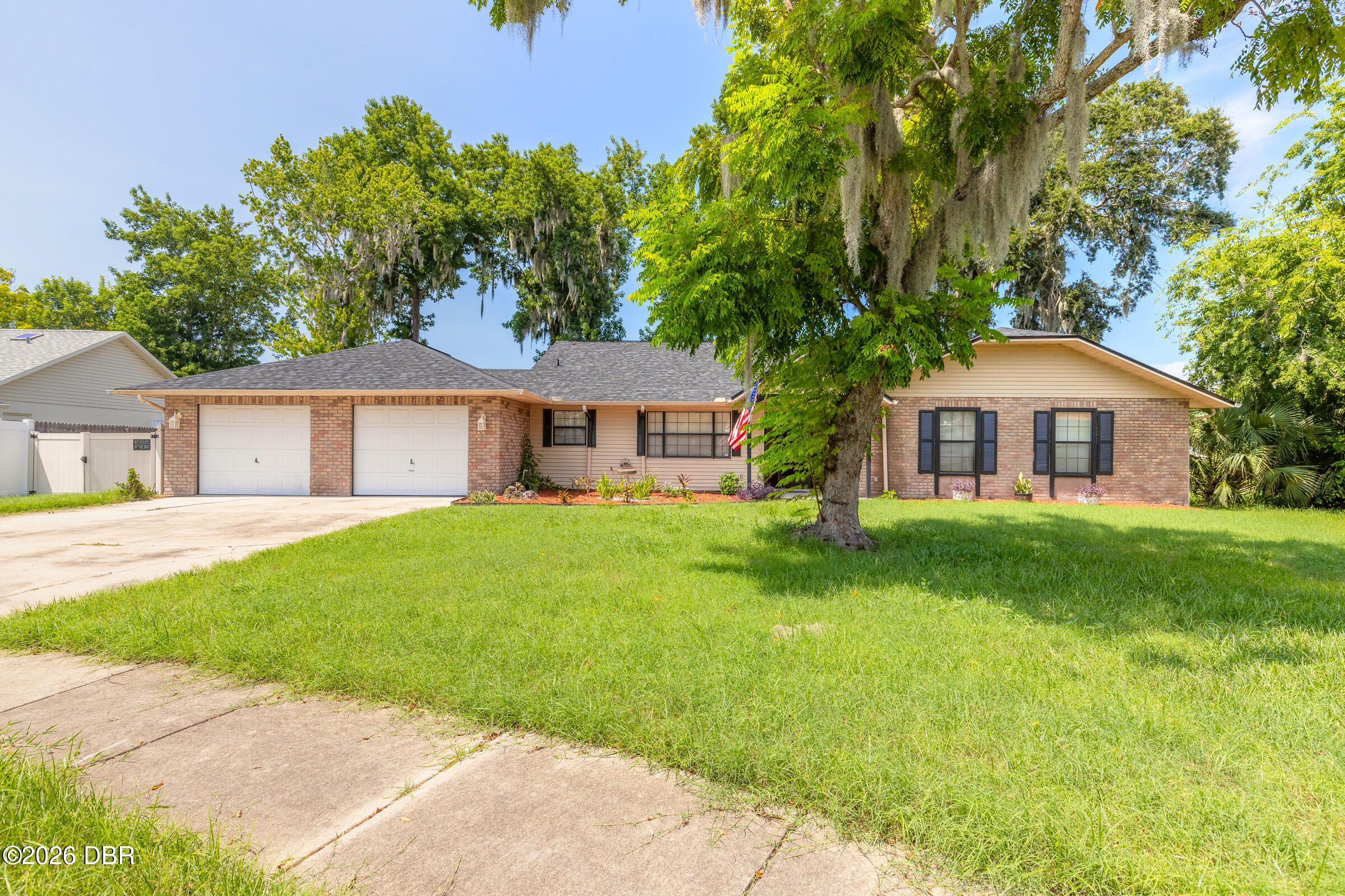 627 Ipswich Lane