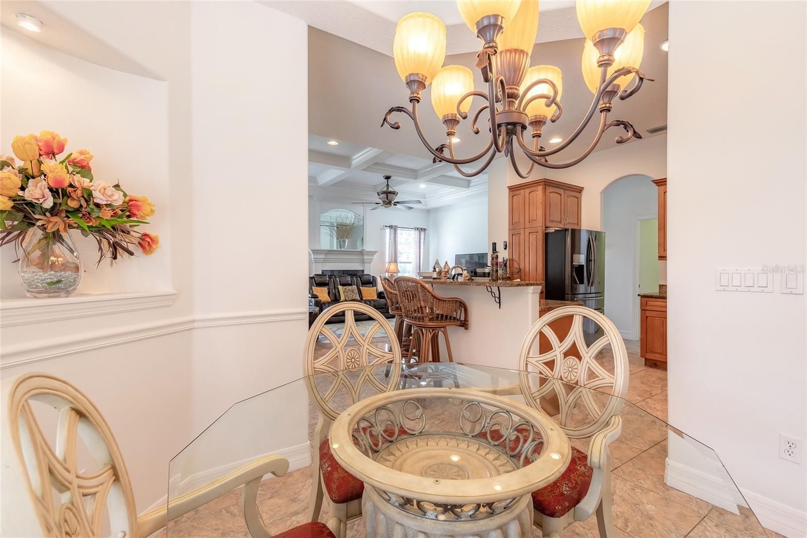 82 LANCELOT DR