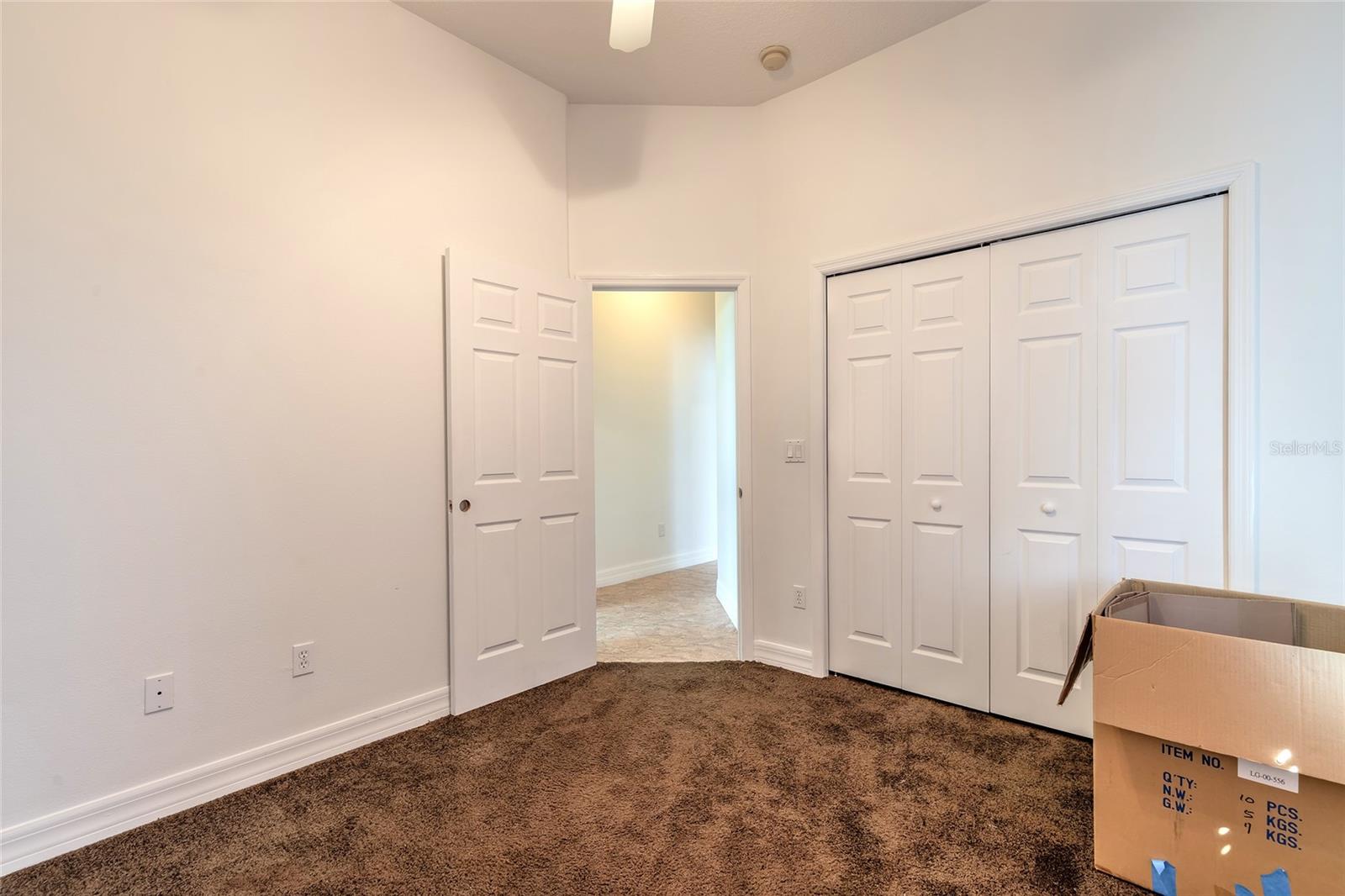 82 LANCELOT DR