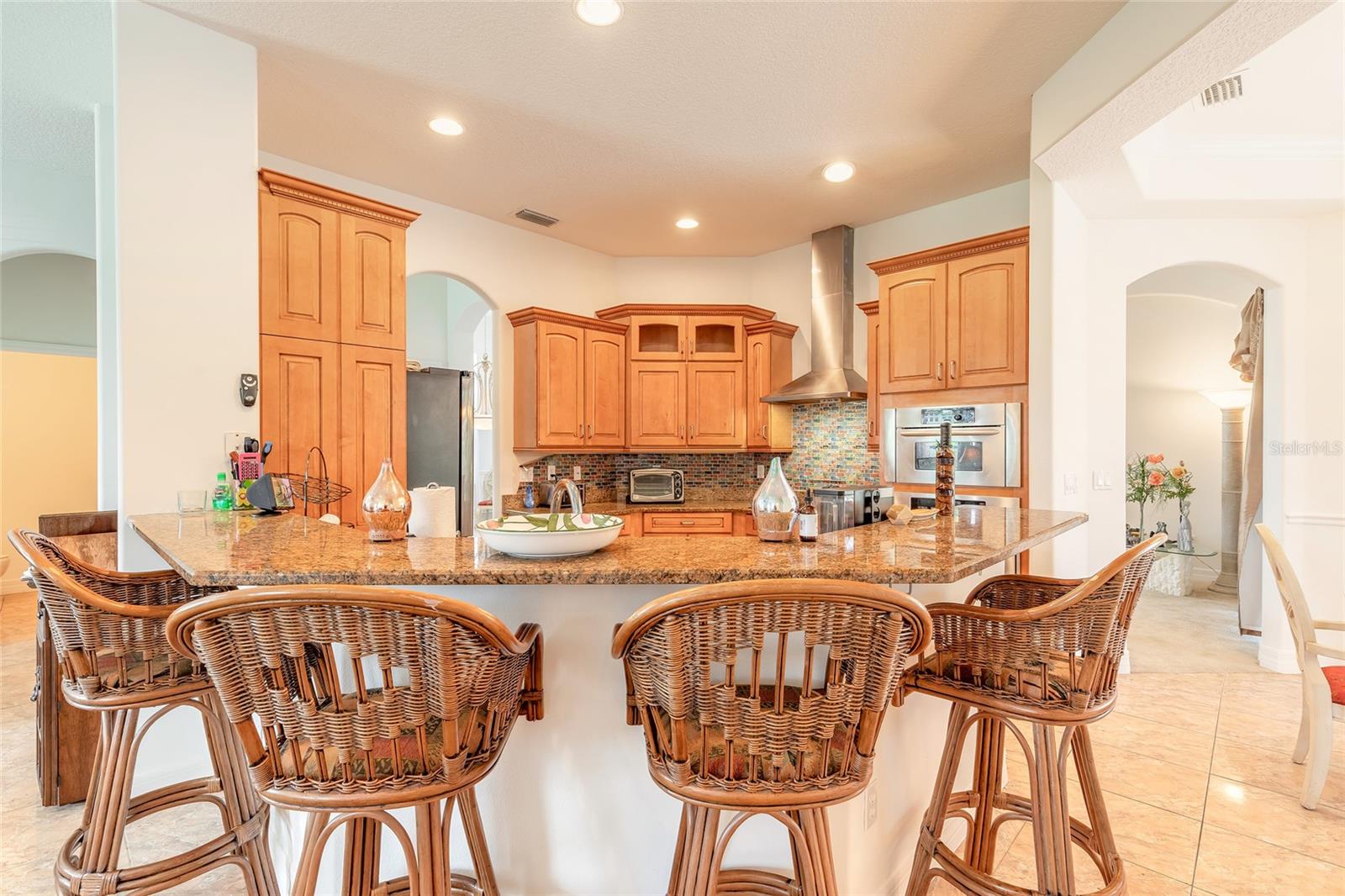 82 LANCELOT DR