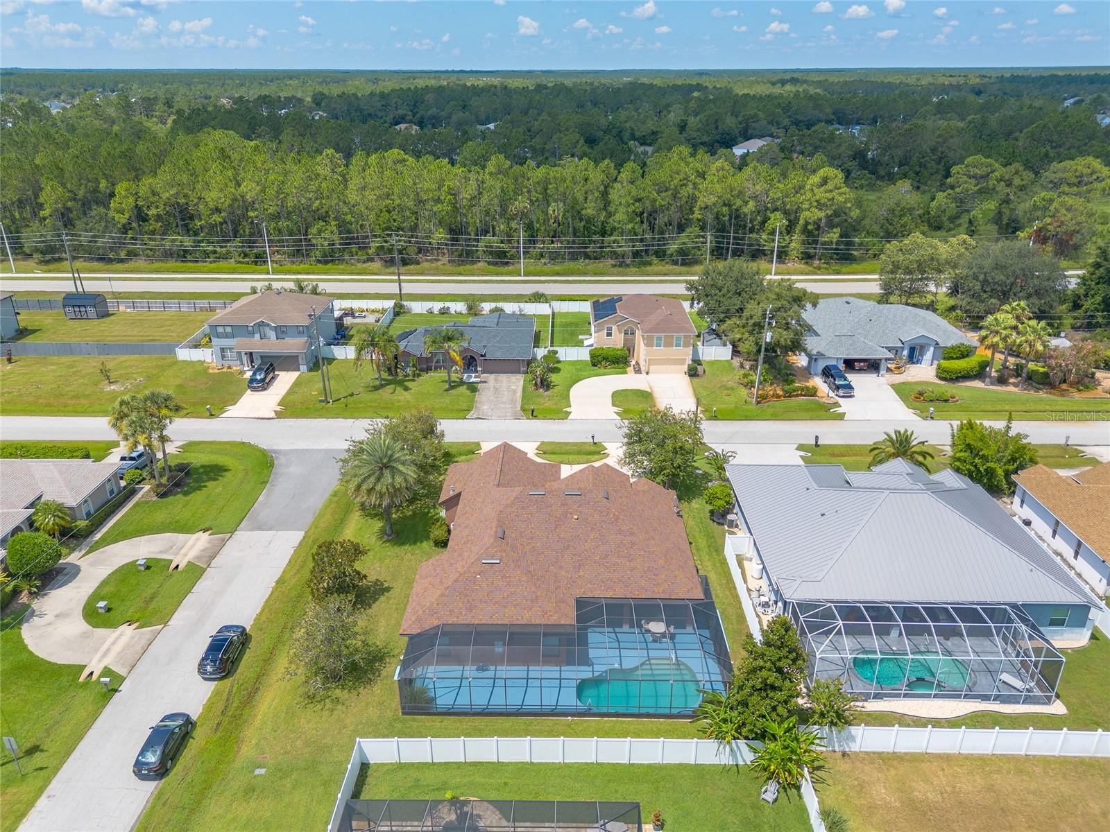 82 LANCELOT DR