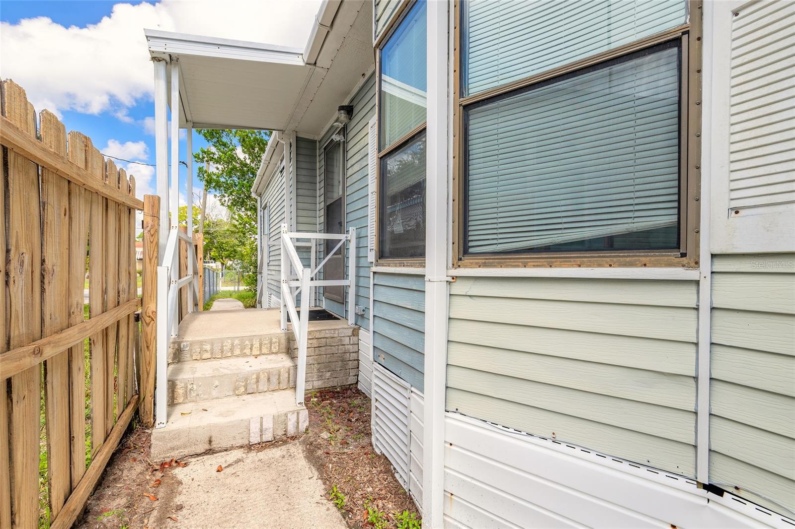 130 CHARLES ST
