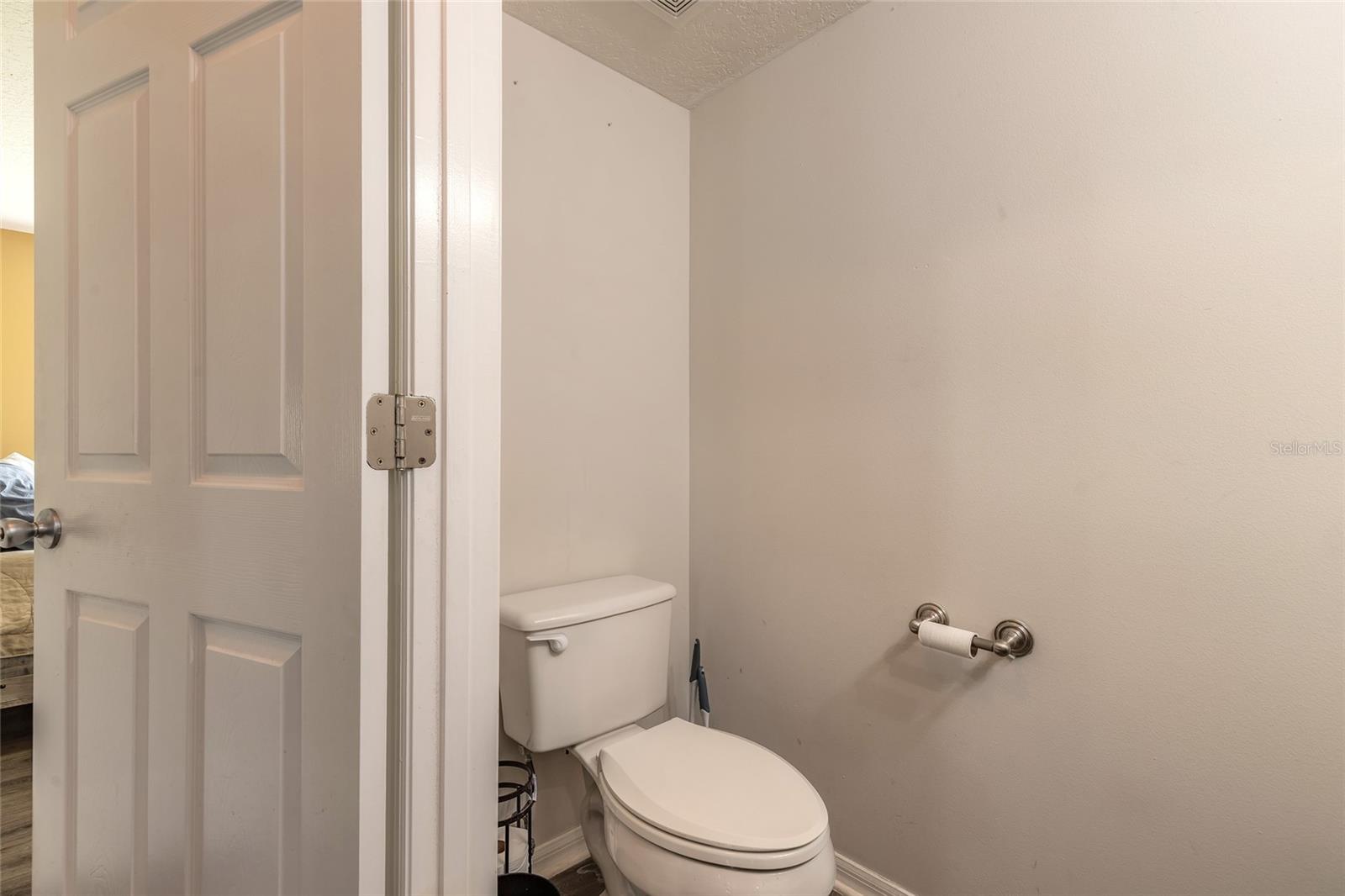 216 STONY POINT DR