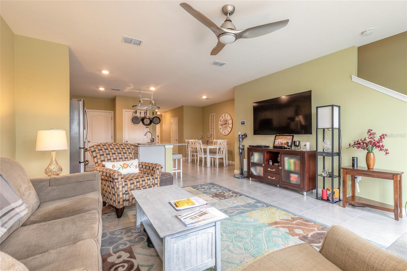 84 BELLA LAGO CIR
