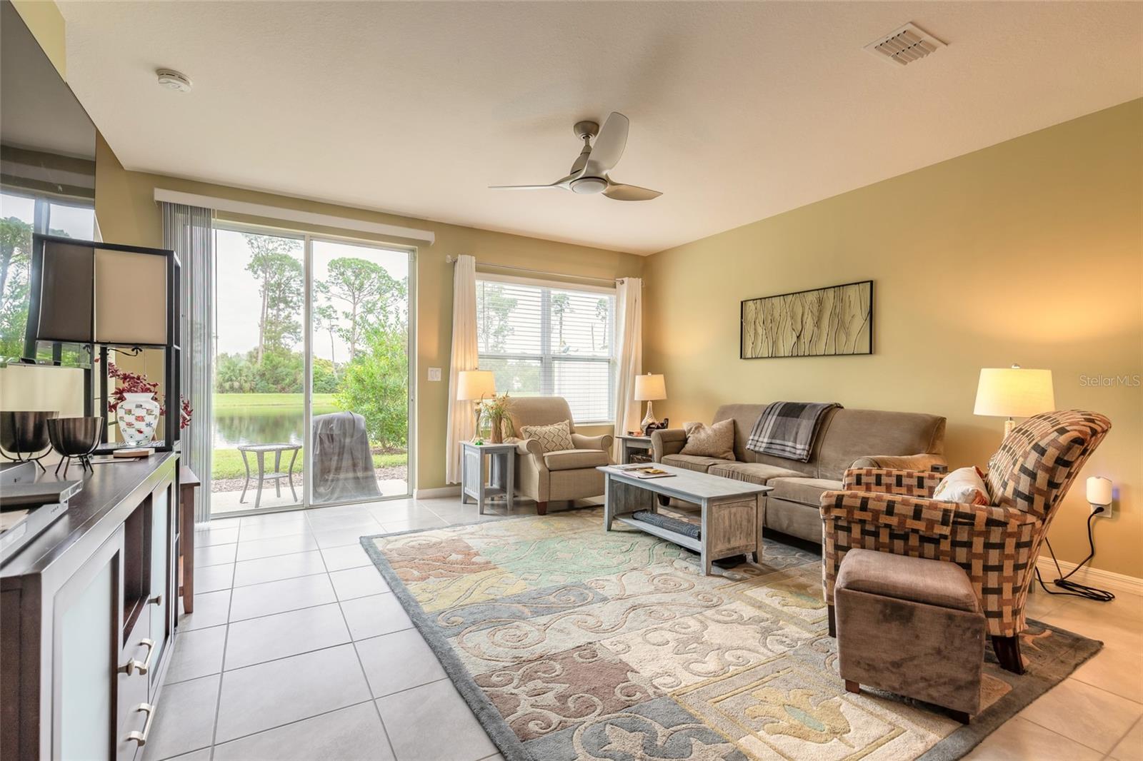 84 BELLA LAGO CIR