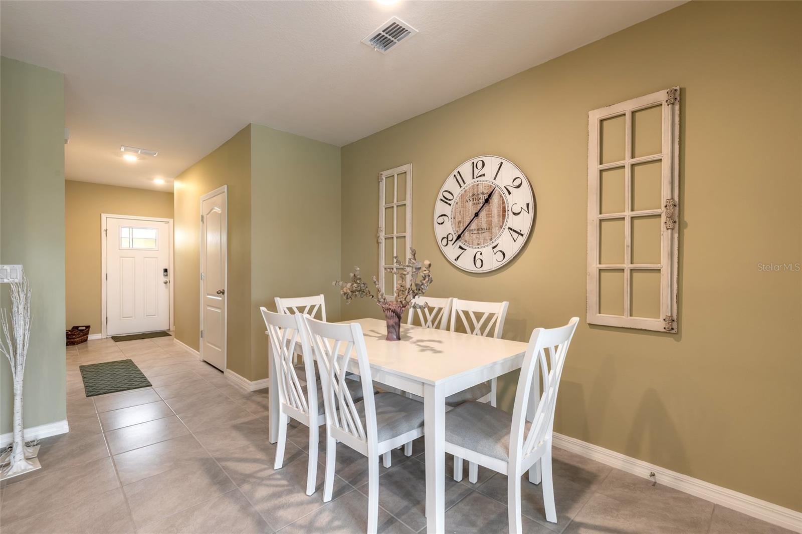 84 BELLA LAGO CIR