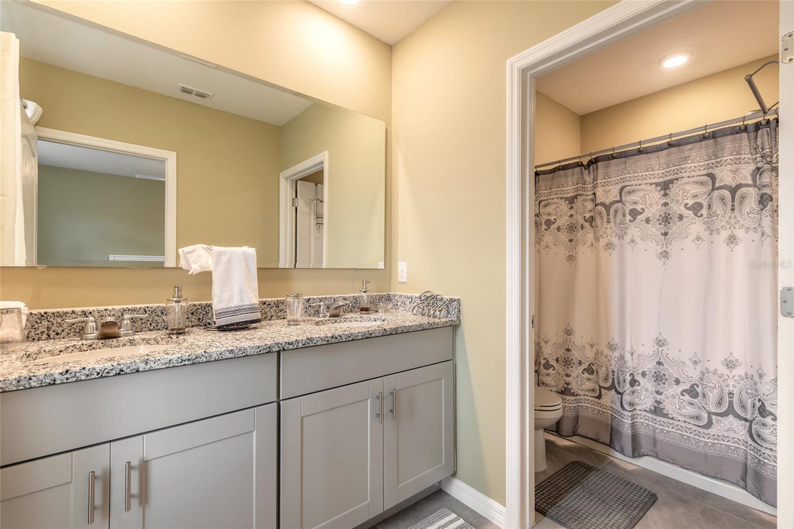 84 BELLA LAGO CIR
