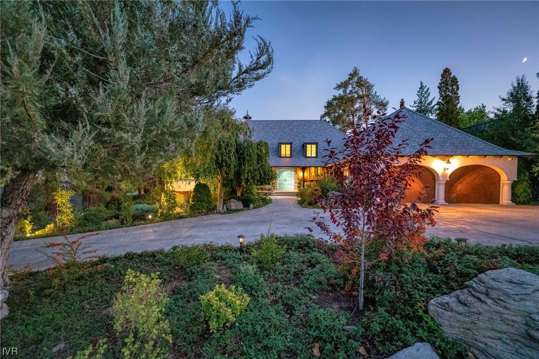 1960 Manzanita Lane