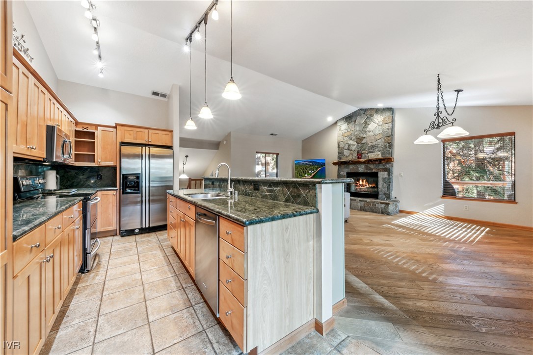 567 Silvertip