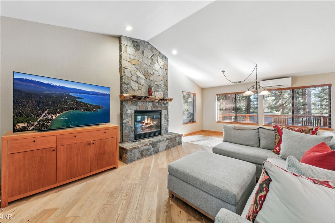 567 Silvertip