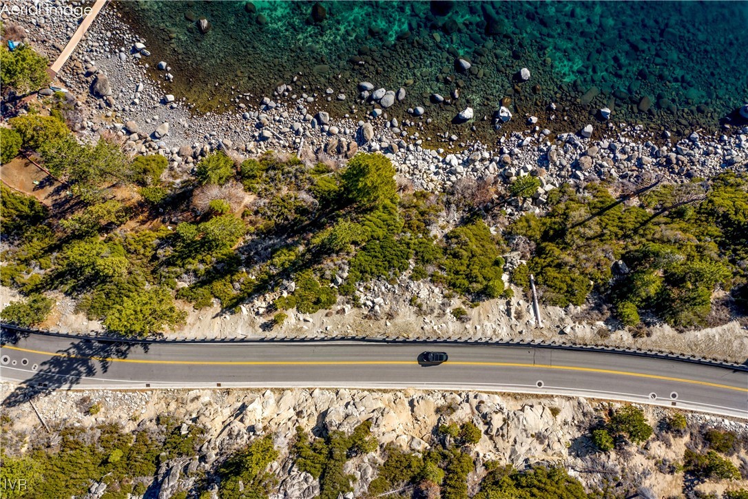 451 Lakeshore Boulevard