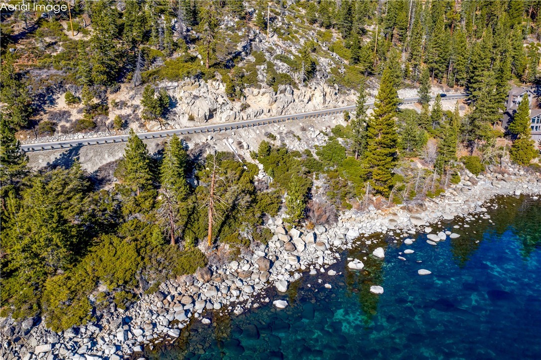 451 Lakeshore Boulevard