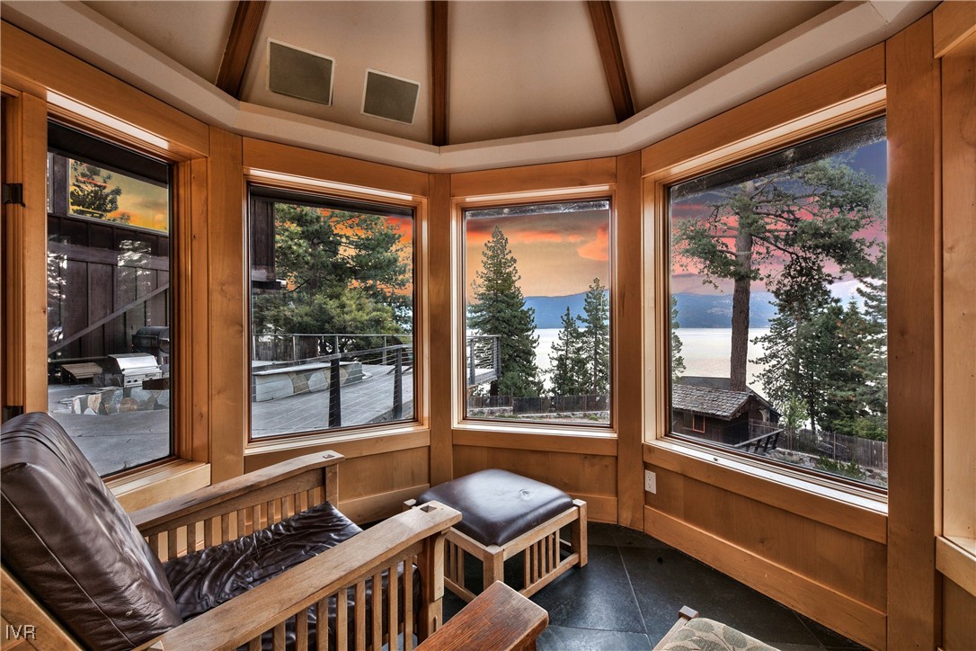 16 & 20 Calaneva Drive