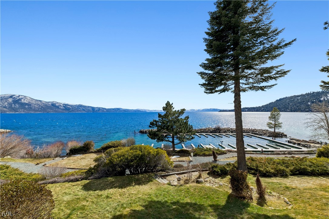 525 Lakeshore Boulevard 41