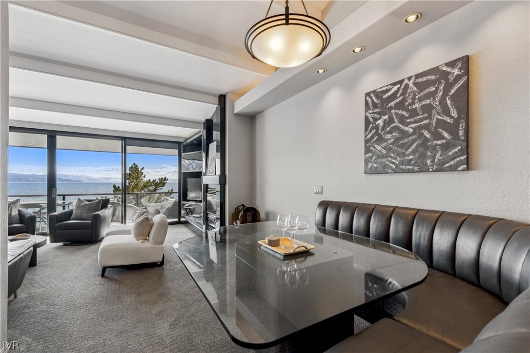 525 Lakeshore Boulevard 41