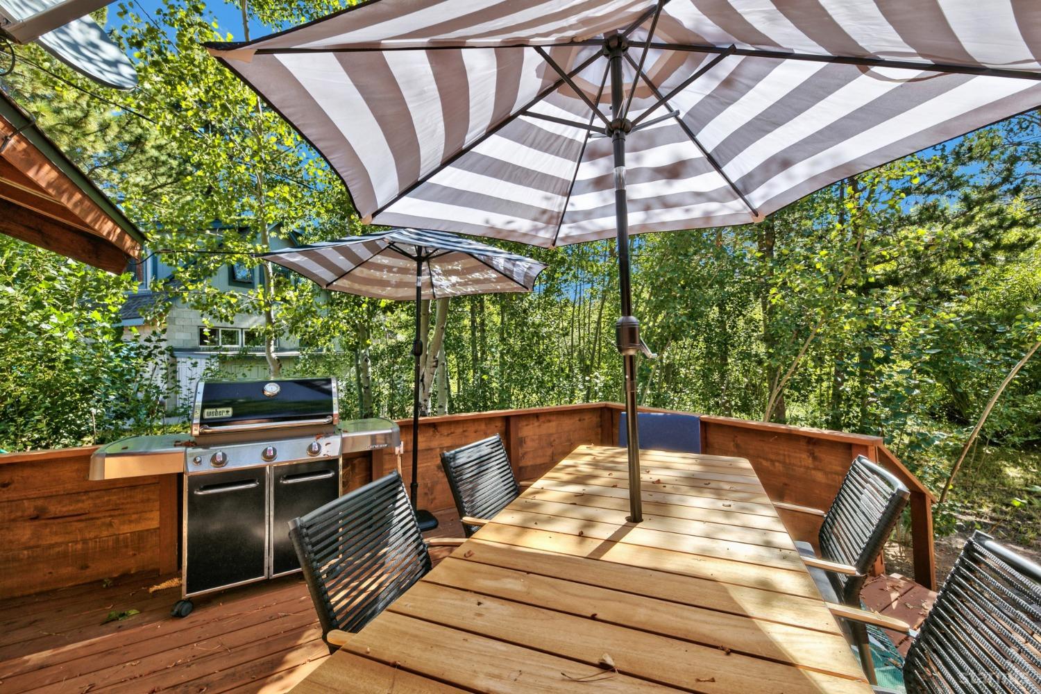 3865 Beach Road
