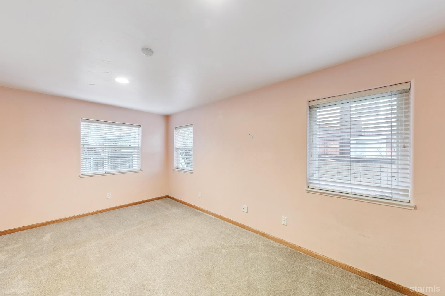 926 Tanglewood Drive