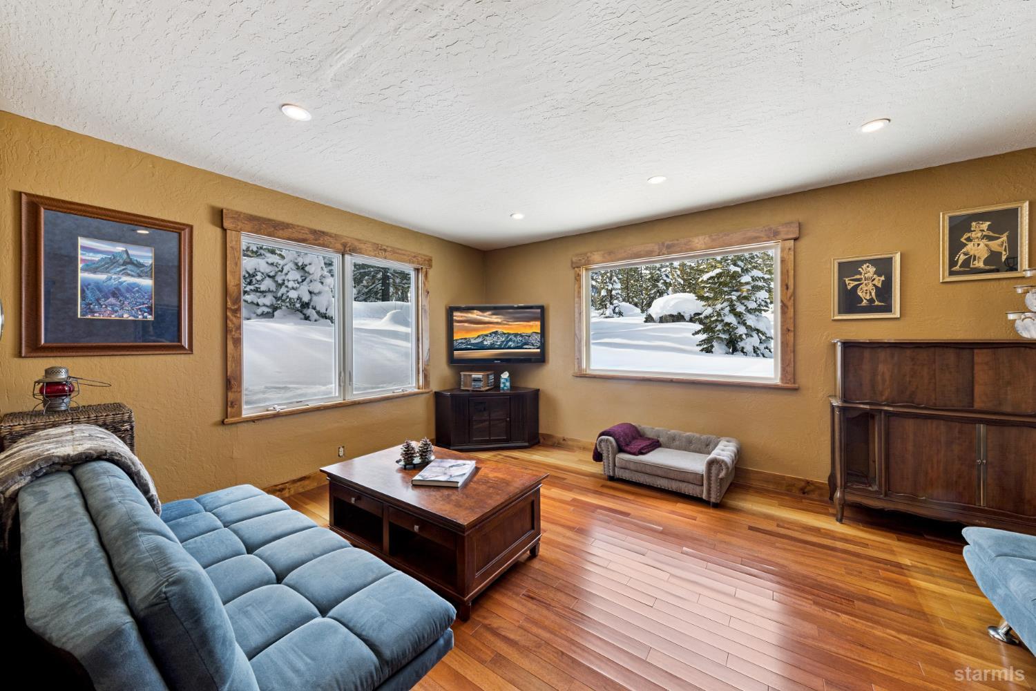 2361 Tolteca Court