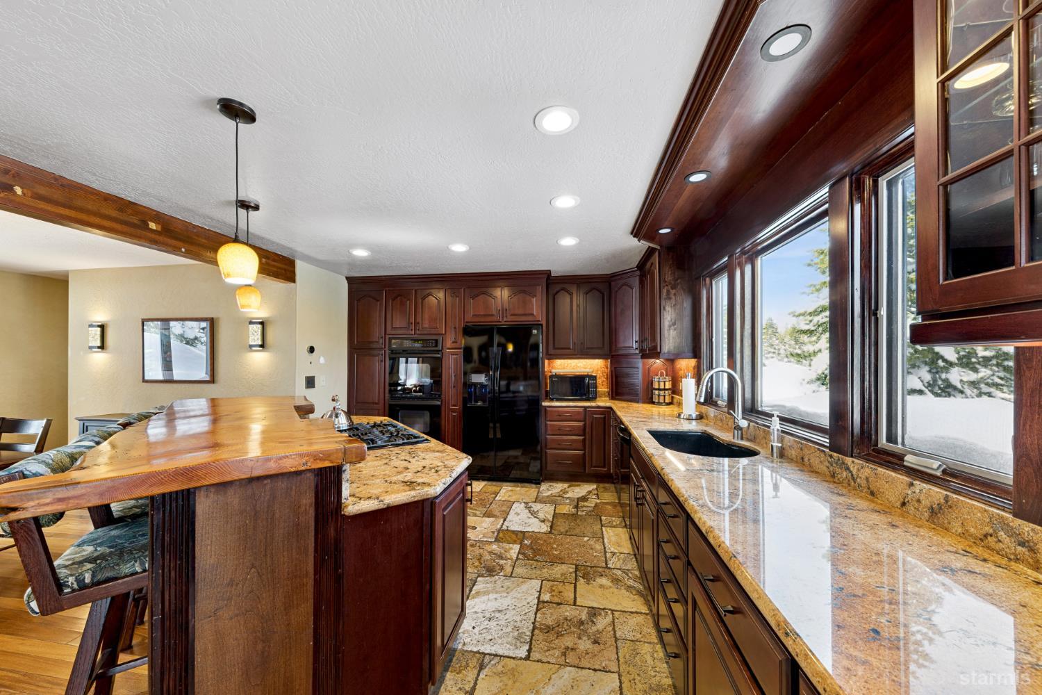 2361 Tolteca Court
