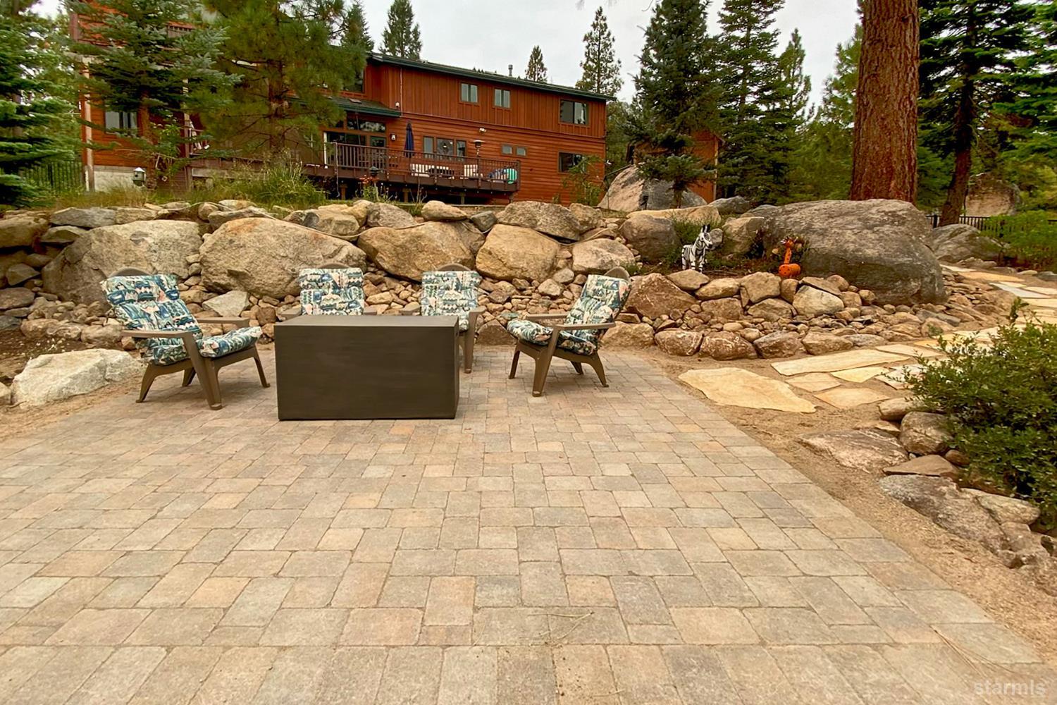 2361 Tolteca Court