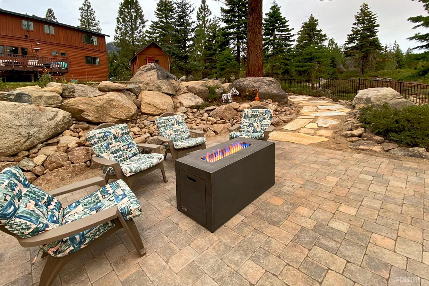 2361 Tolteca Court