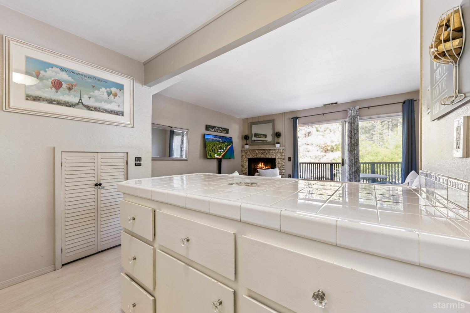 1410 Ski Run Boulevard Unit: 1