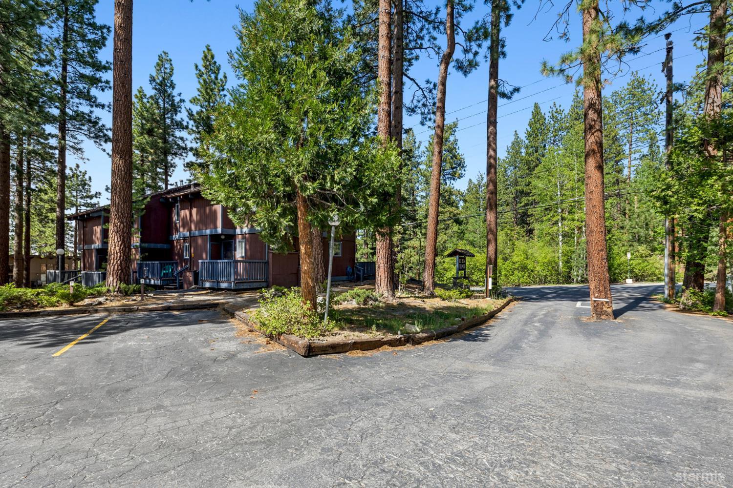 1410 Ski Run Boulevard Unit: 1