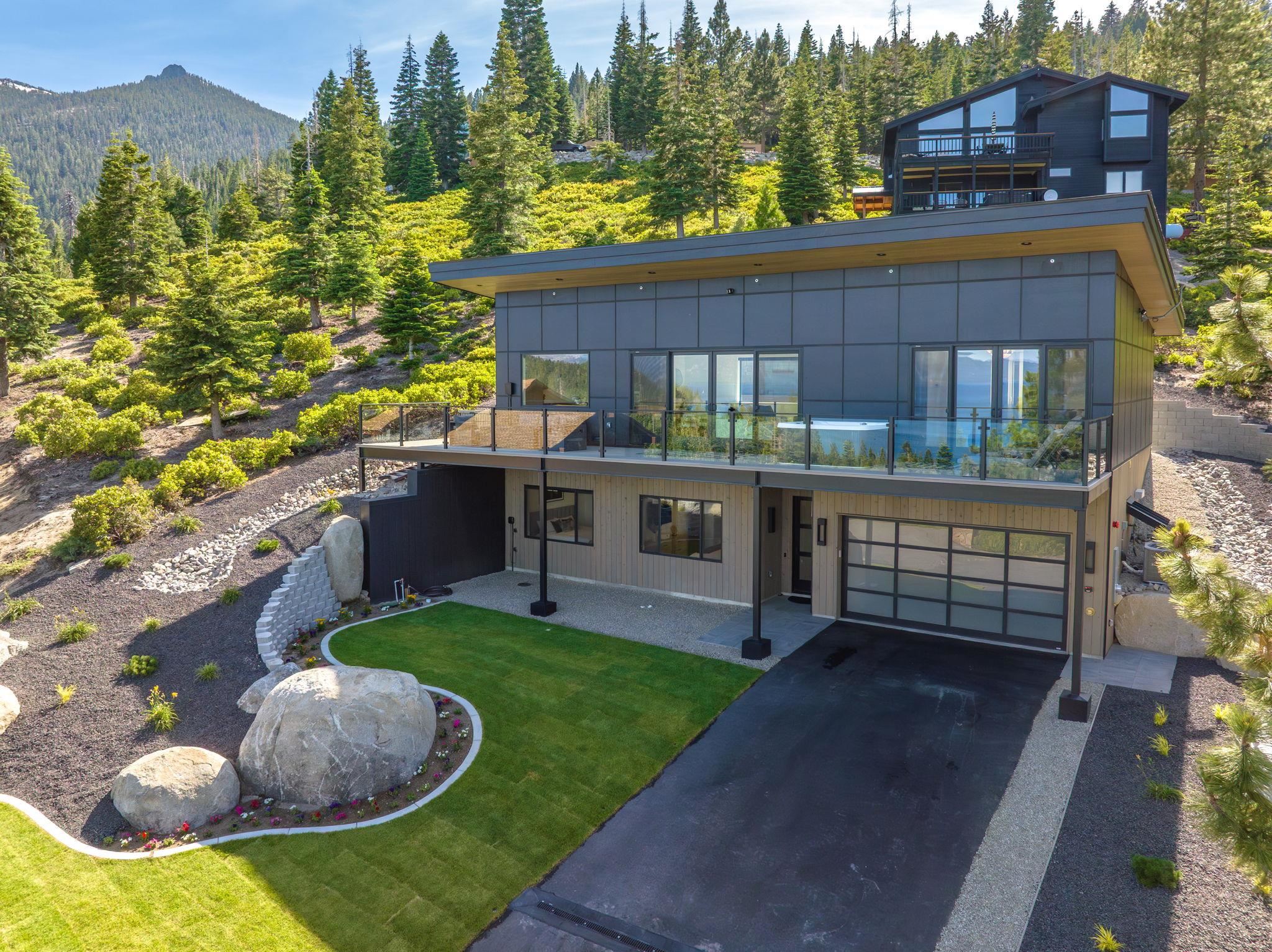9172 Scenic Drive