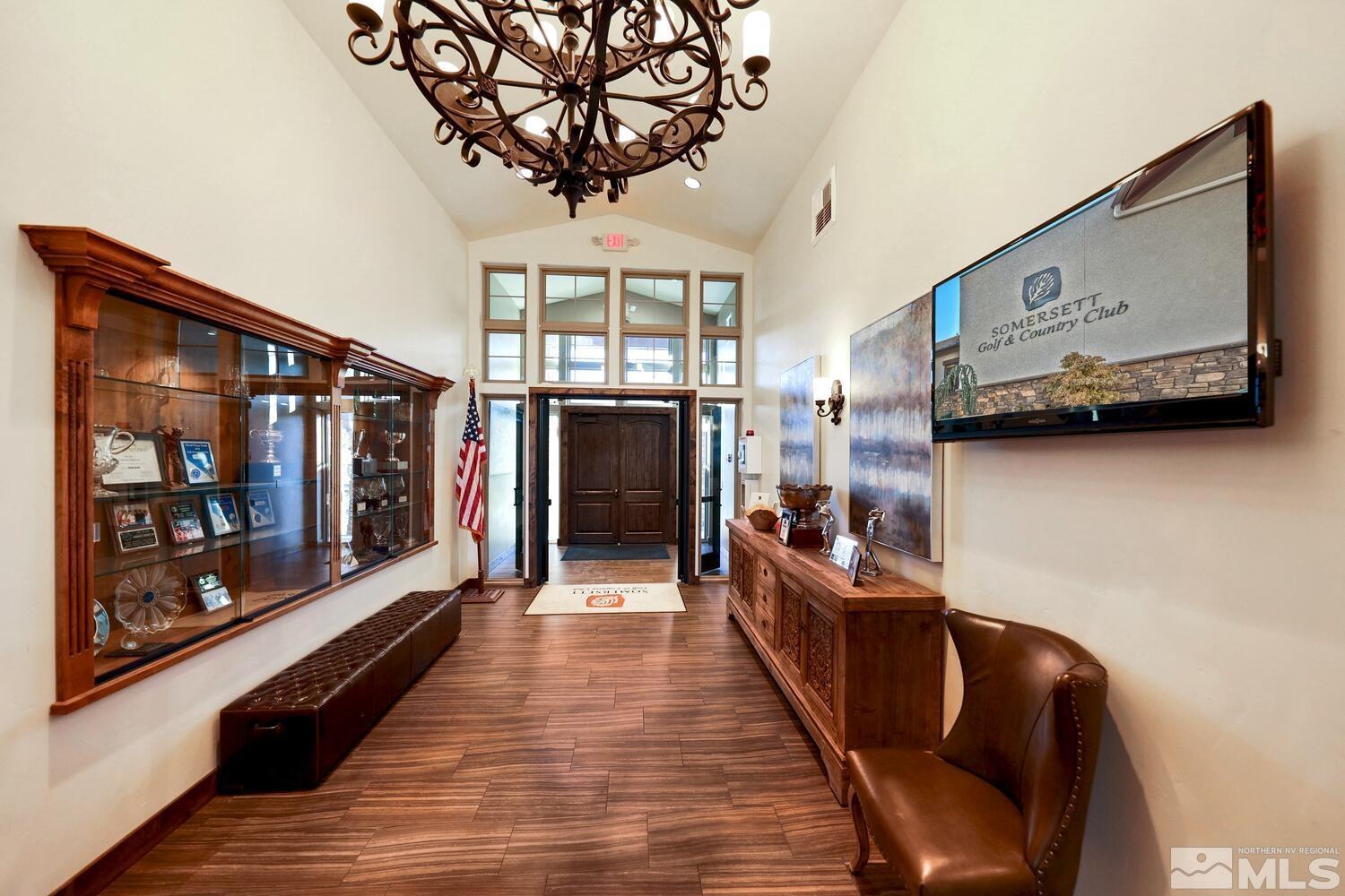 8305 Twin Rock Trail