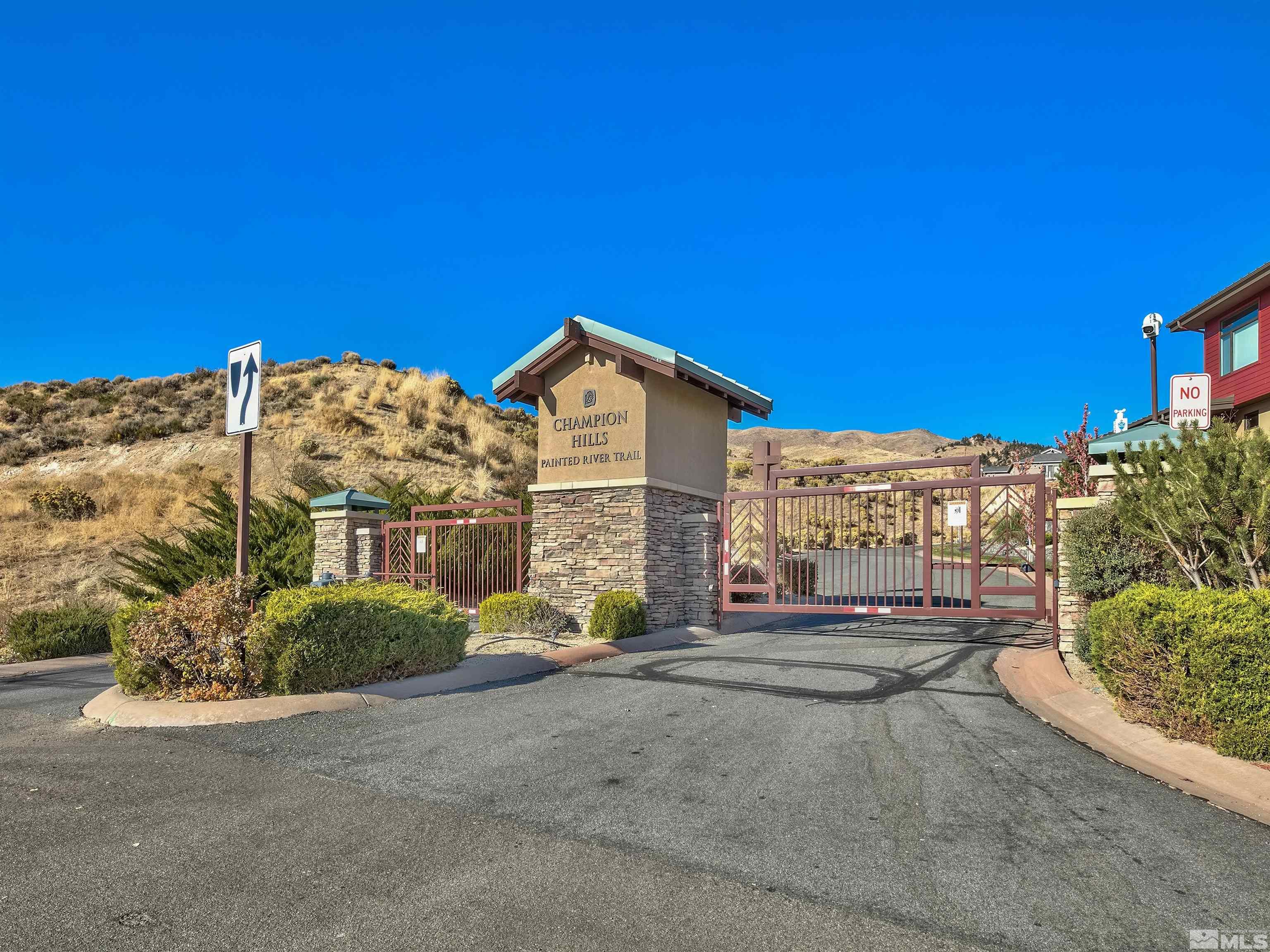 8305 Twin Rock Trail