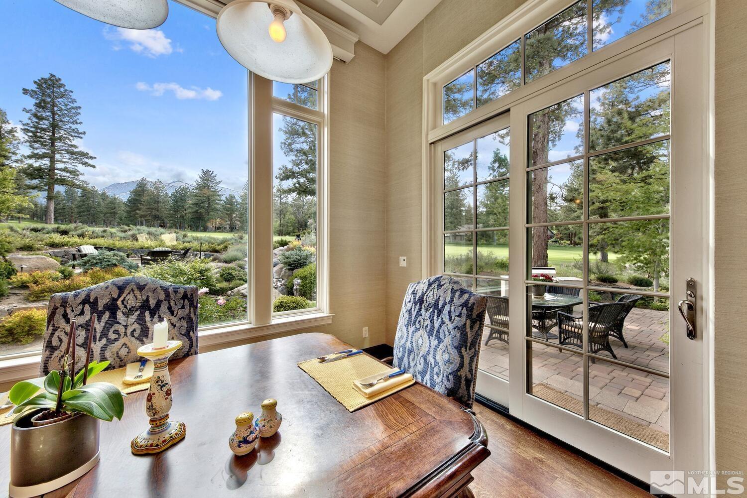 5950 Chambery Circle