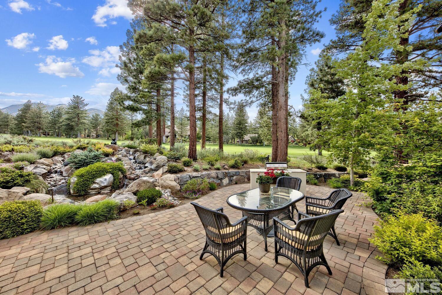 5950 Chambery Circle