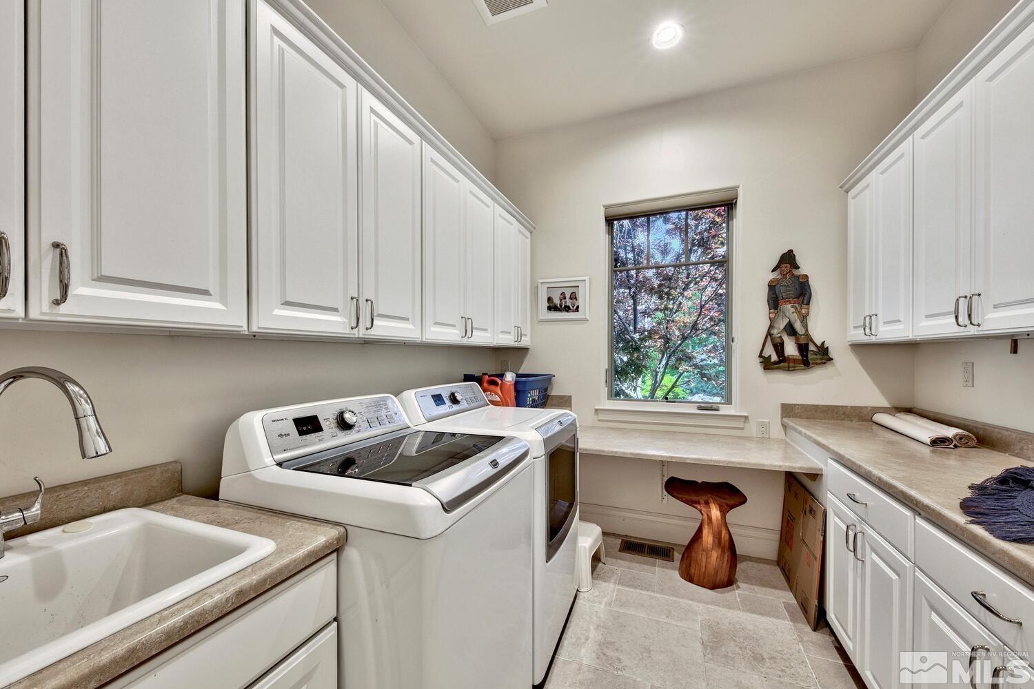 5950 Chambery Circle