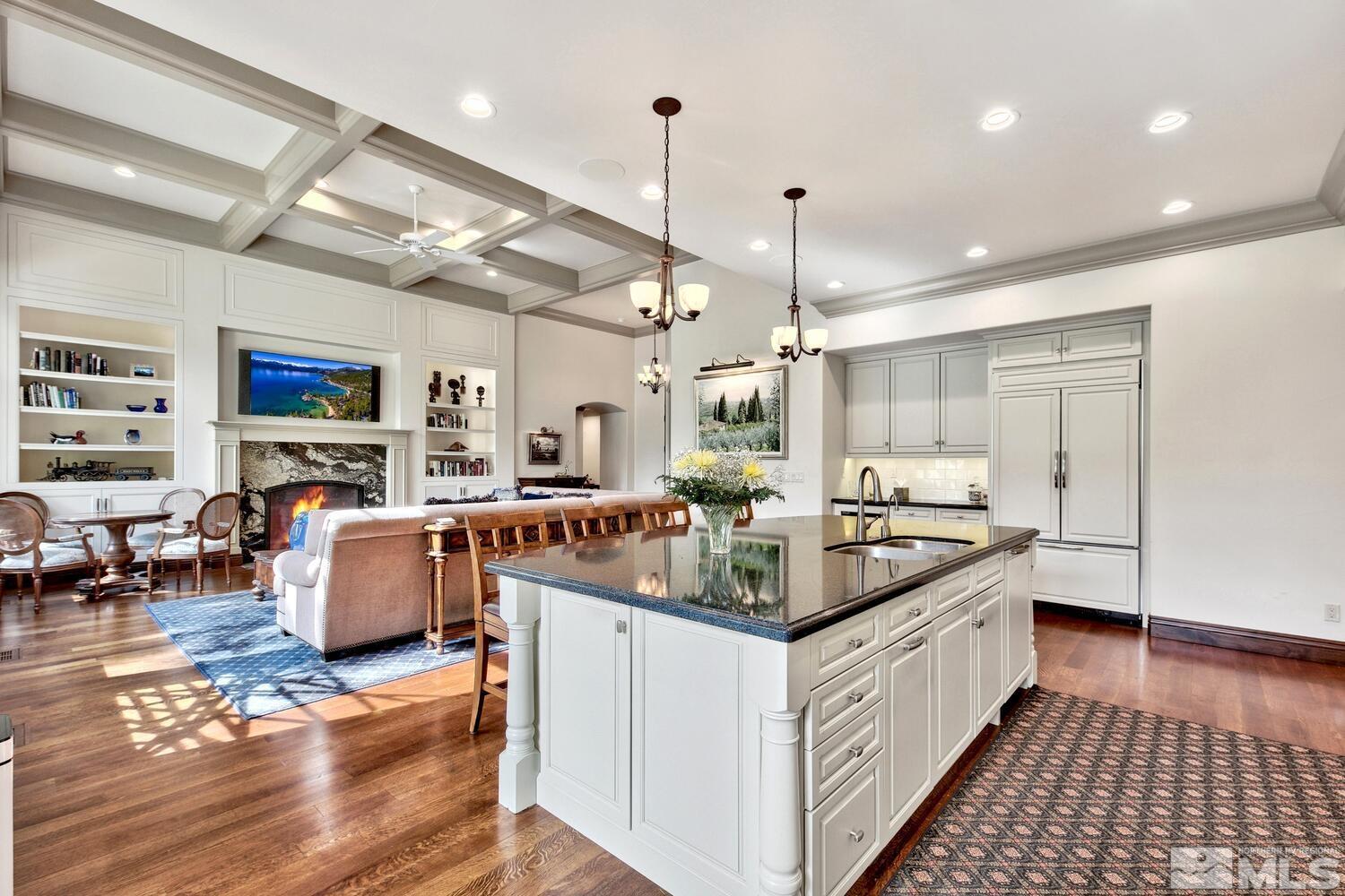 5950 Chambery Circle