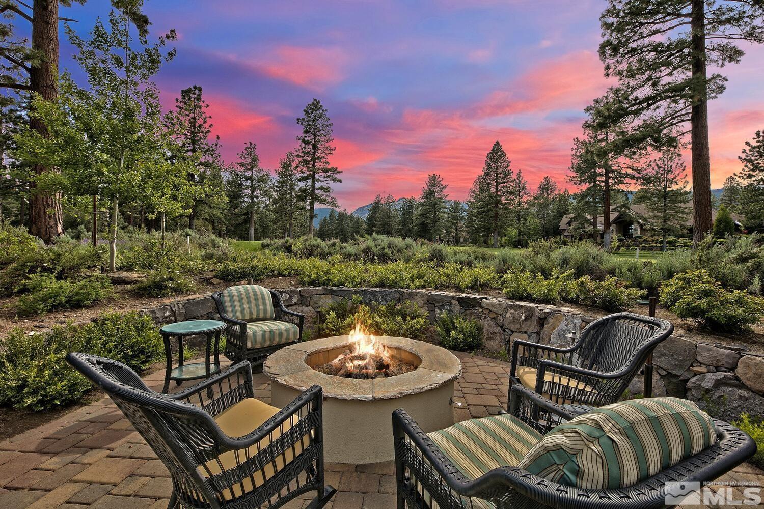 5950 Chambery Circle