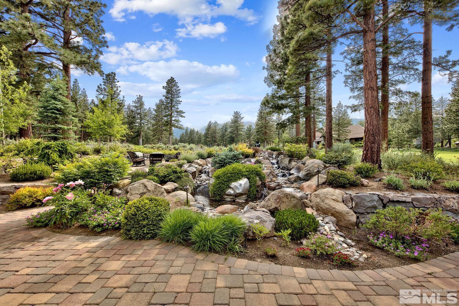 5950 Chambery Circle