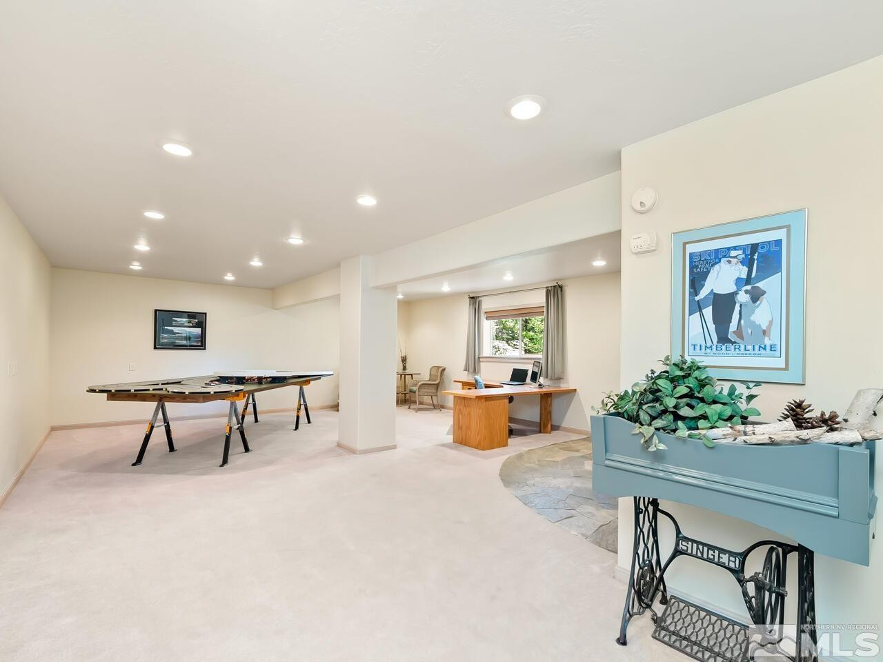 373 Mackay Court
