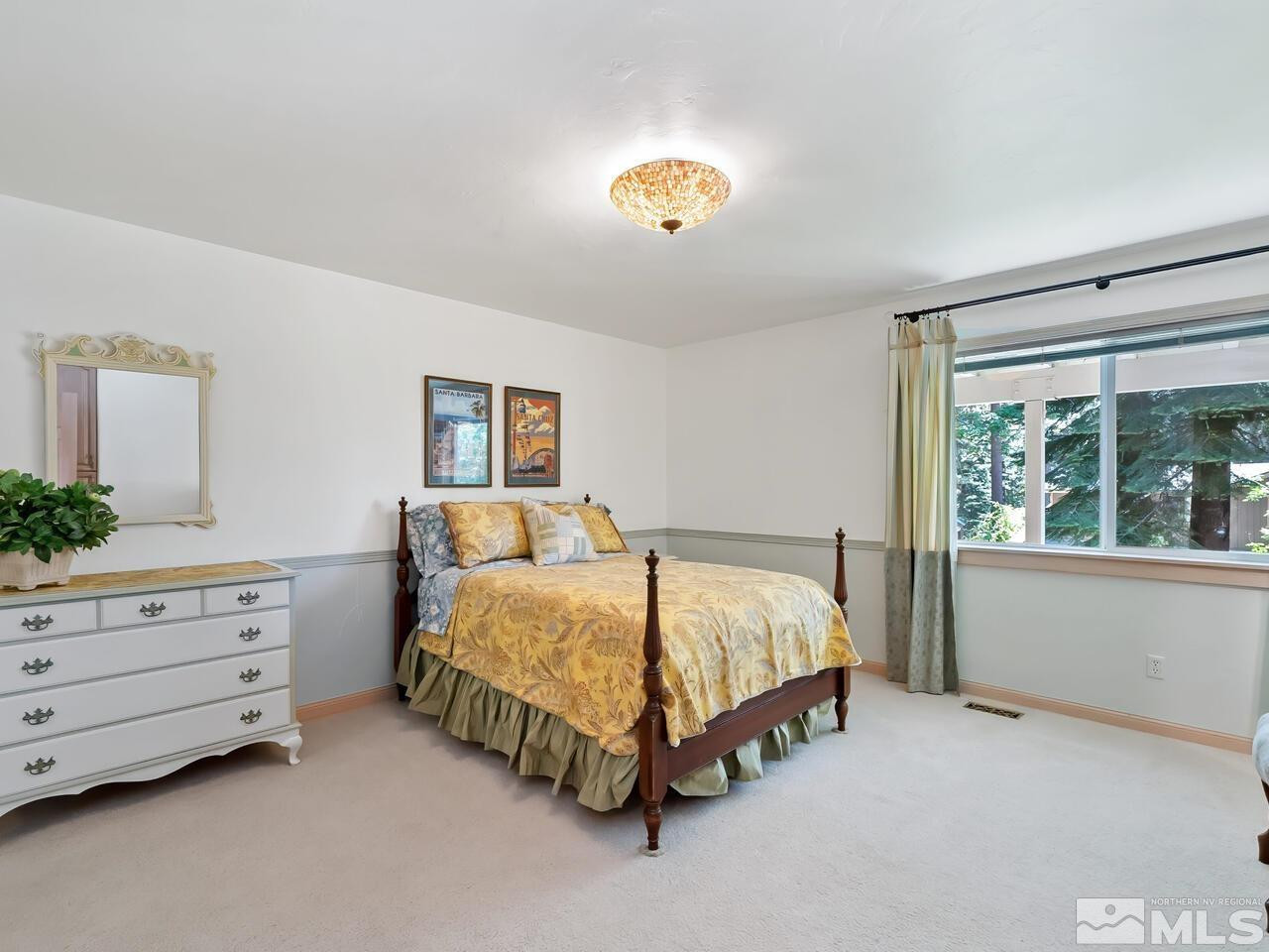 373 Mackay Court