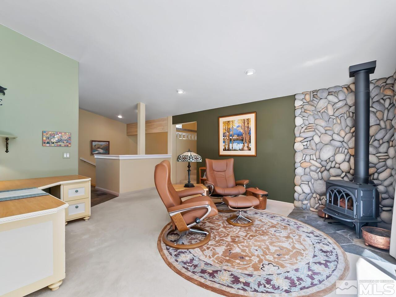 373 Mackay Court