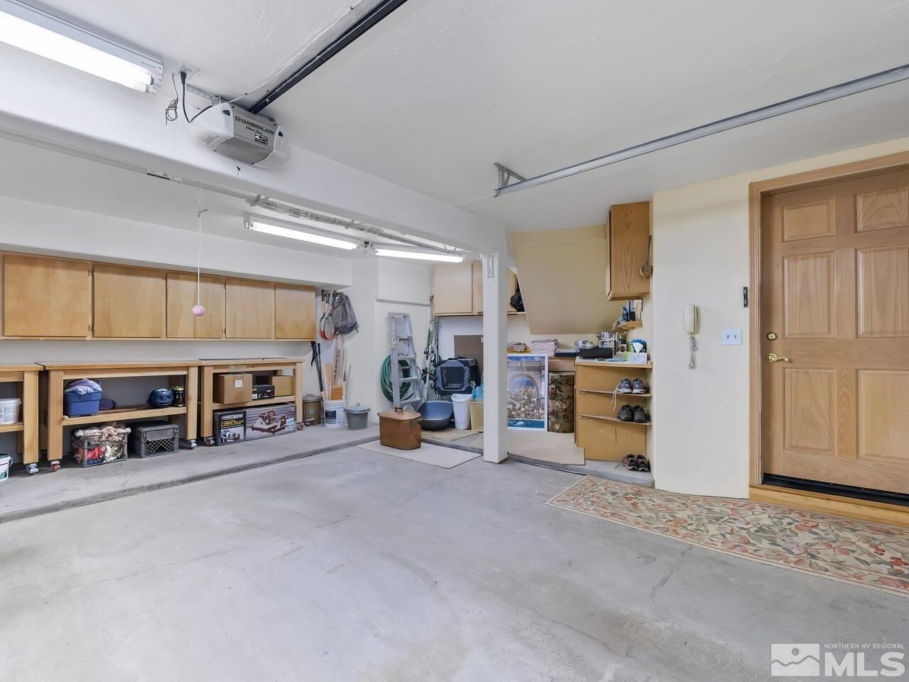 373 Mackay Court