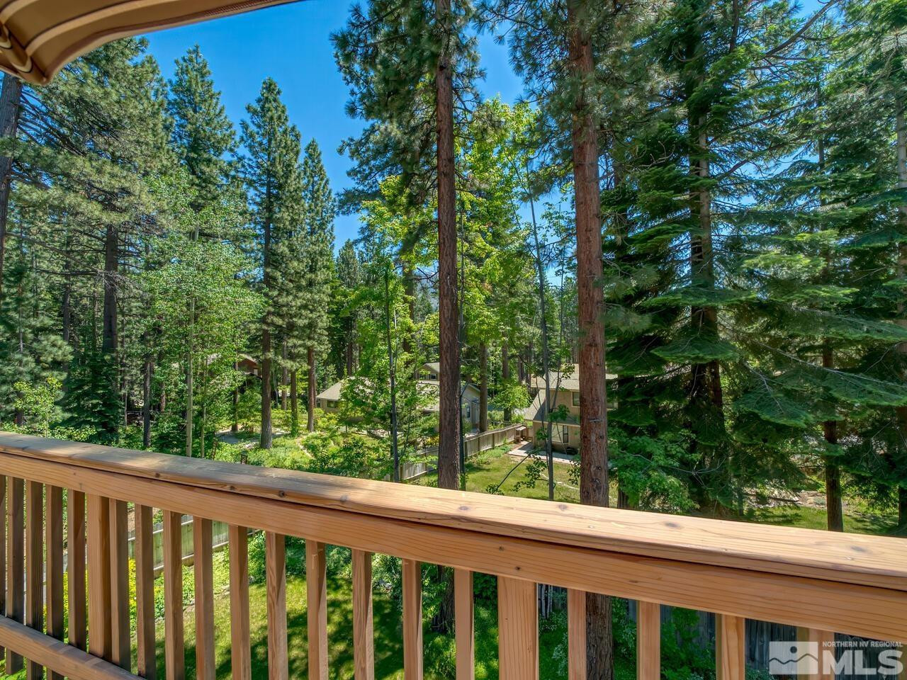 373 Mackay Court