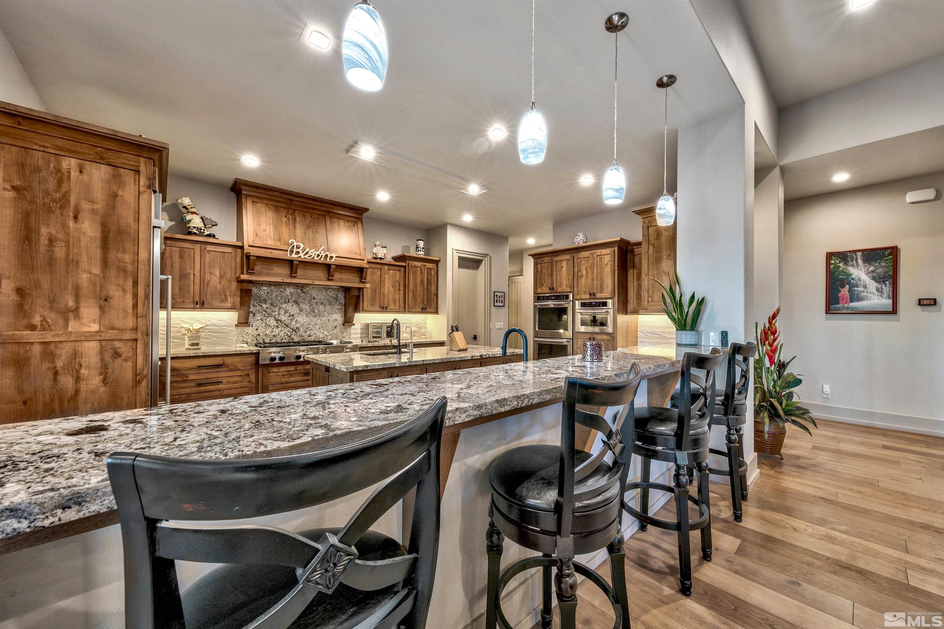 316 James Canyon Loop