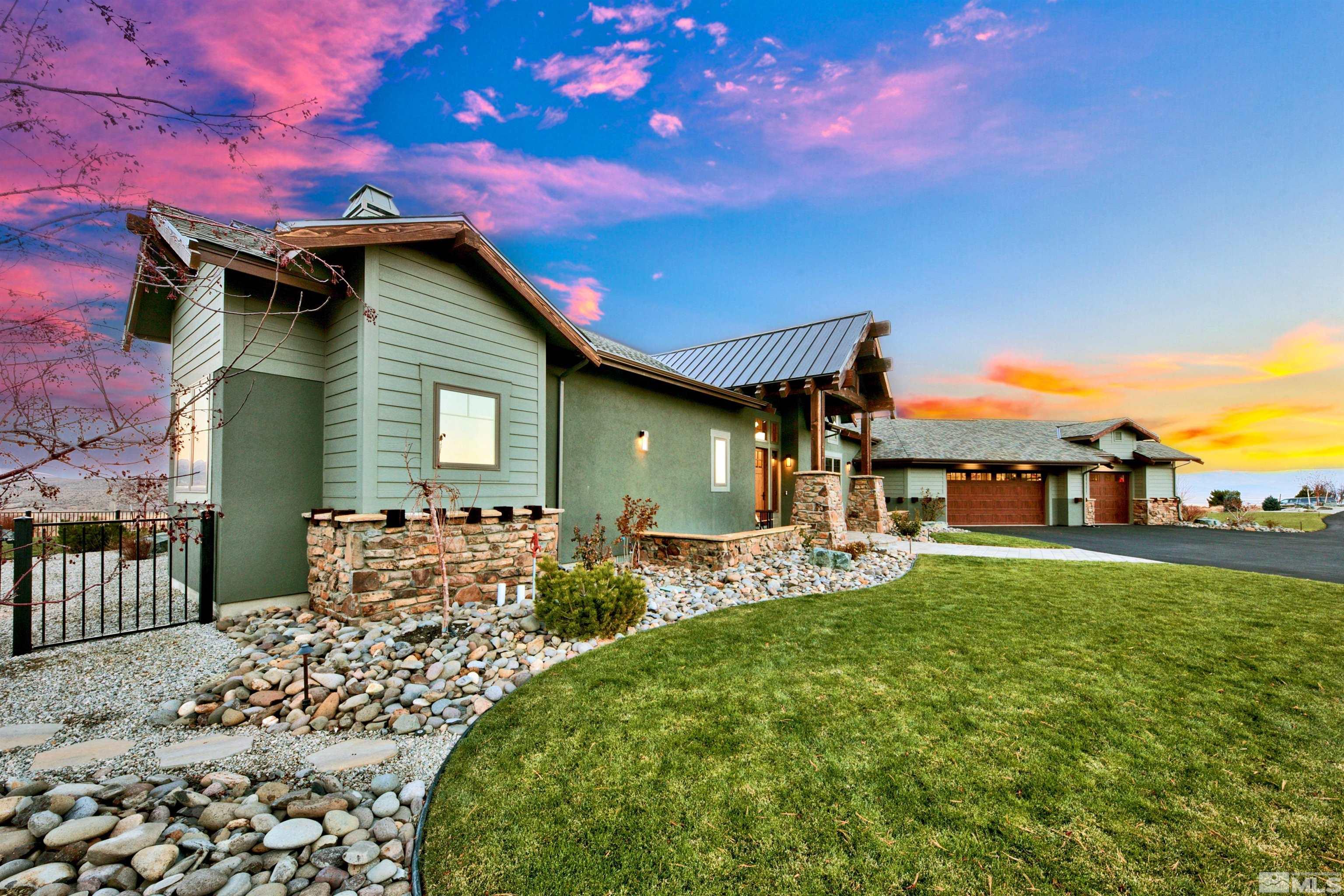 316 James Canyon Loop