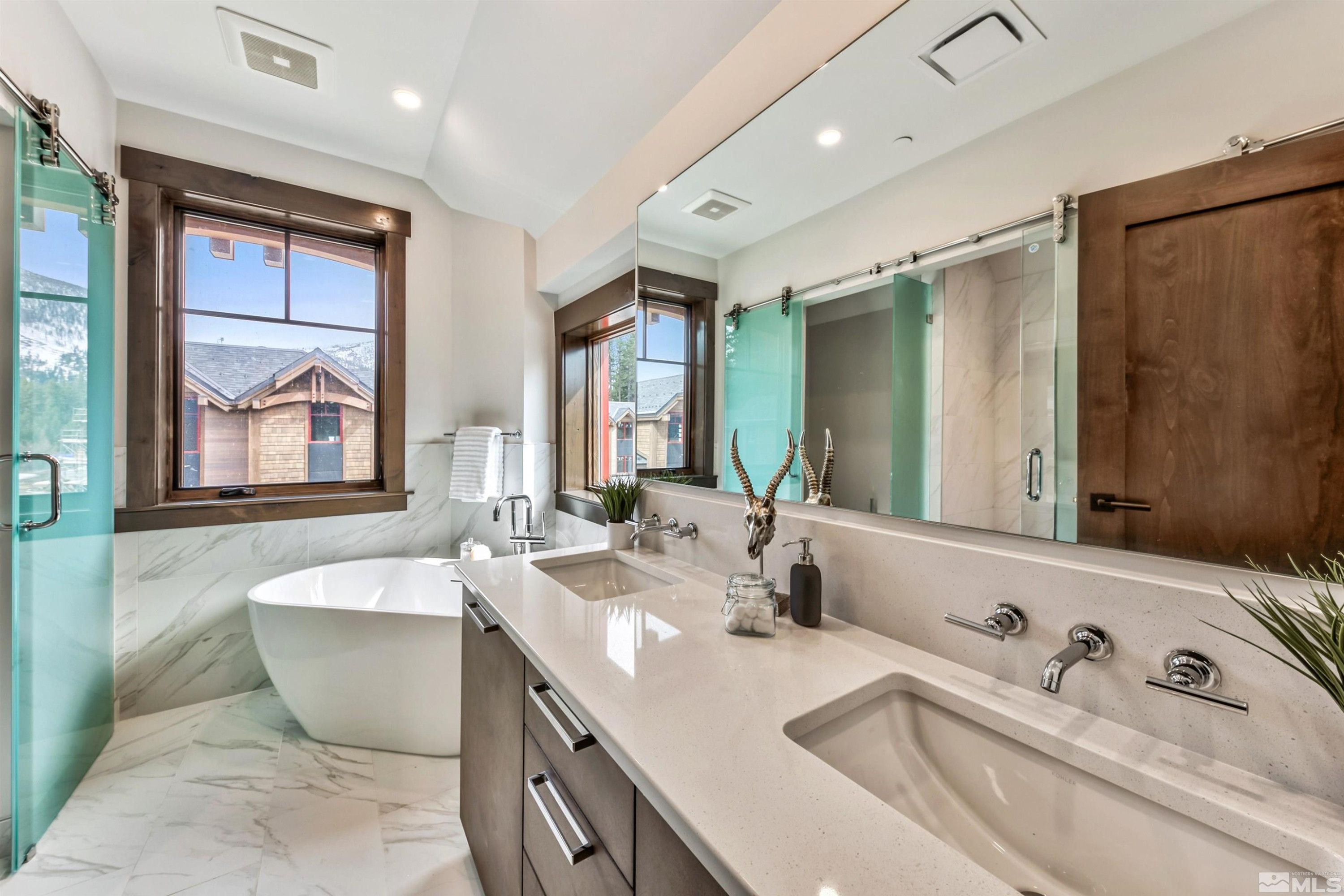 28 Beach Club Drive Unit: 408