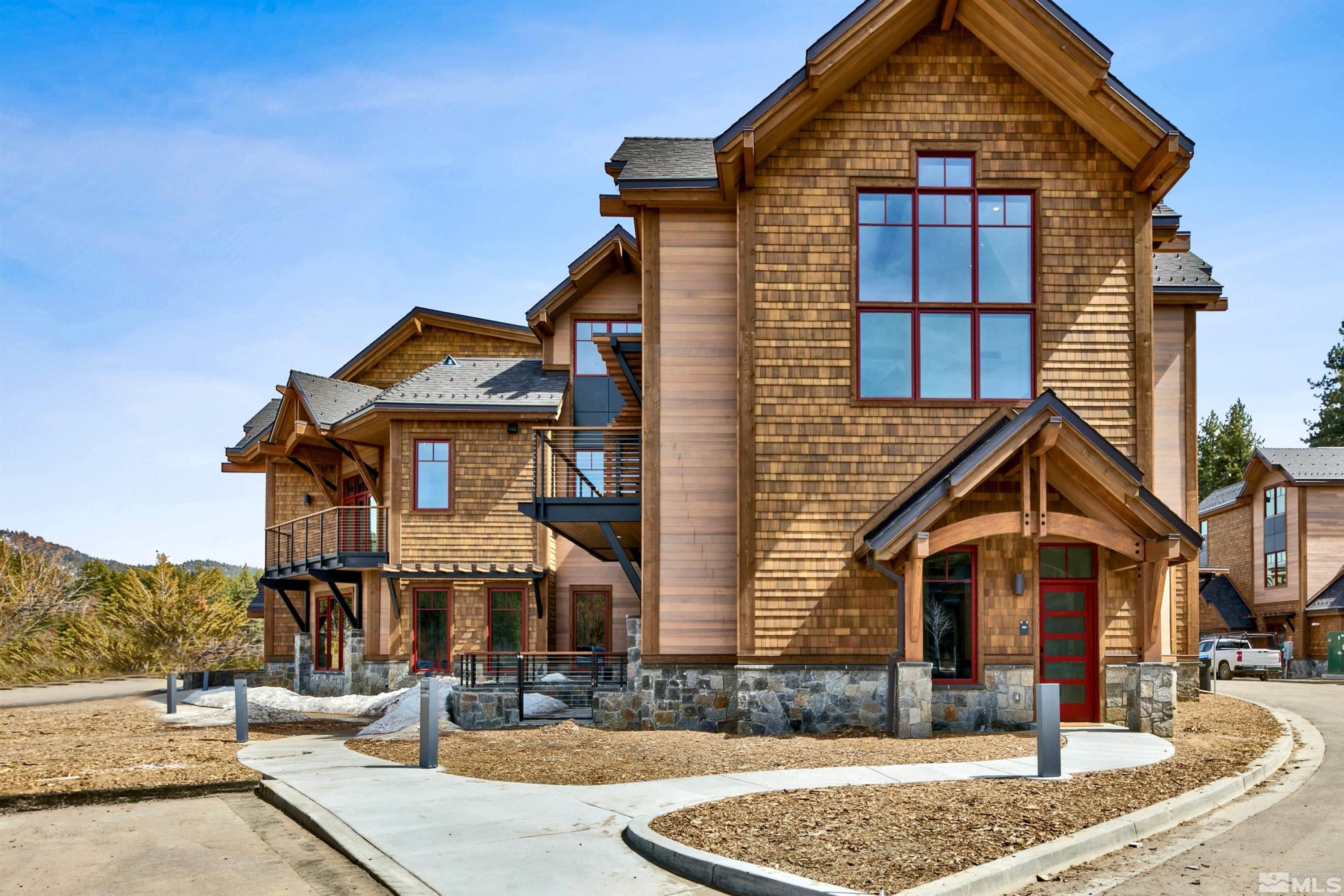 28 Beach Club Drive Unit: 408