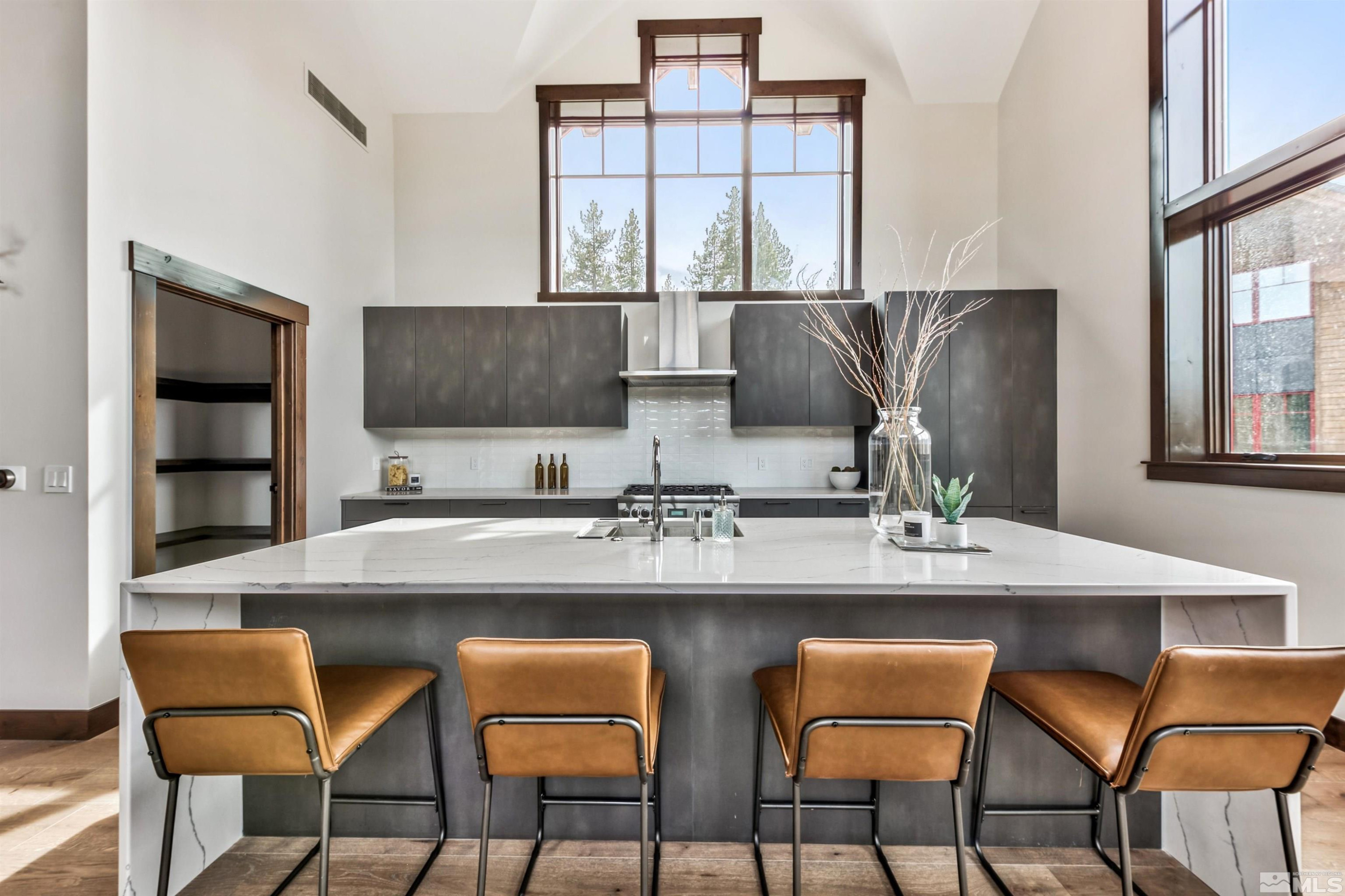 28 Beach Club Drive Unit: 408