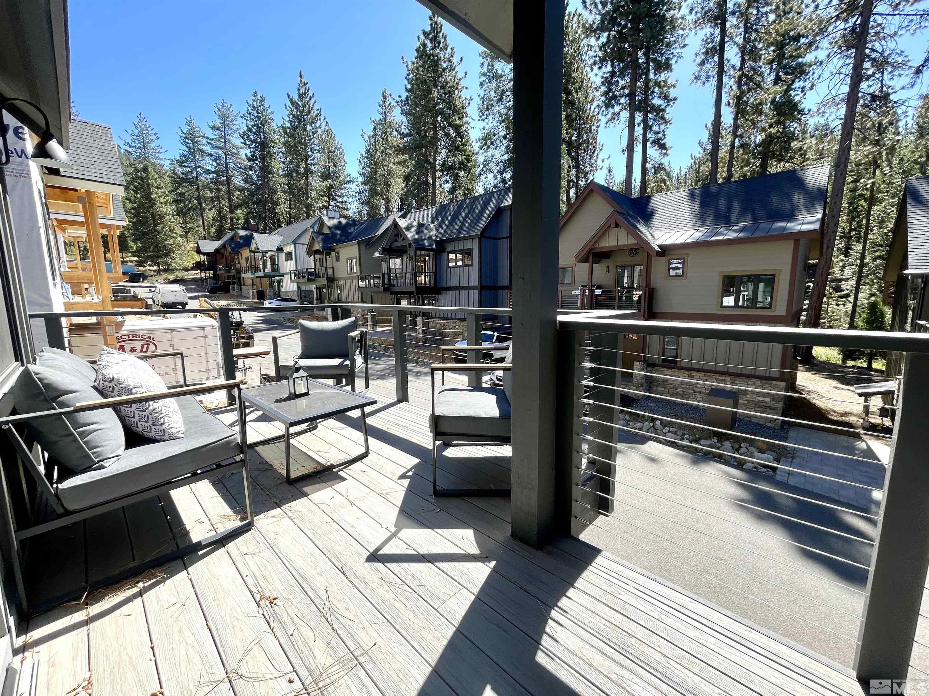 1204 Tahoe Glen